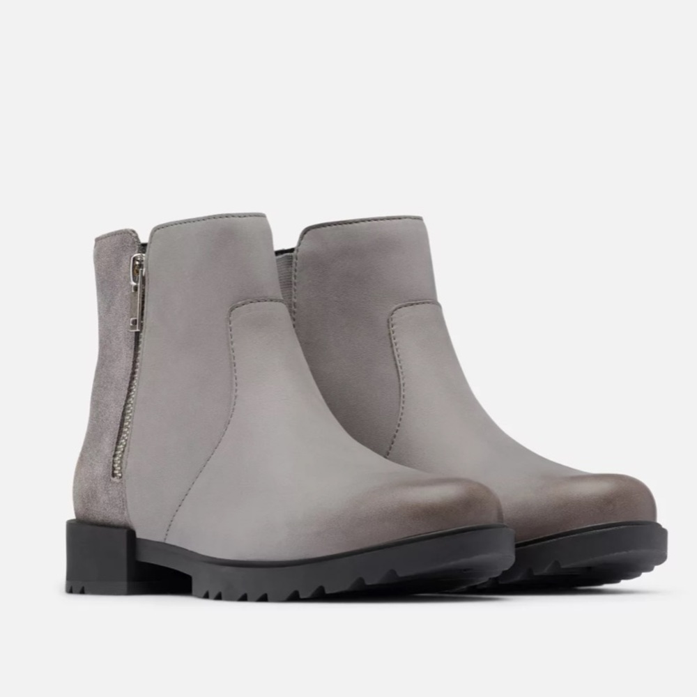 Sorel Emilie II Zip Booties